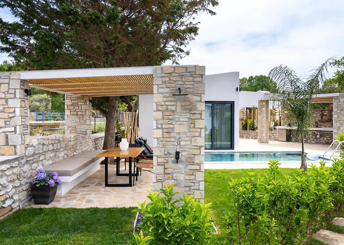 Feriehus Stone Village Skala Maries