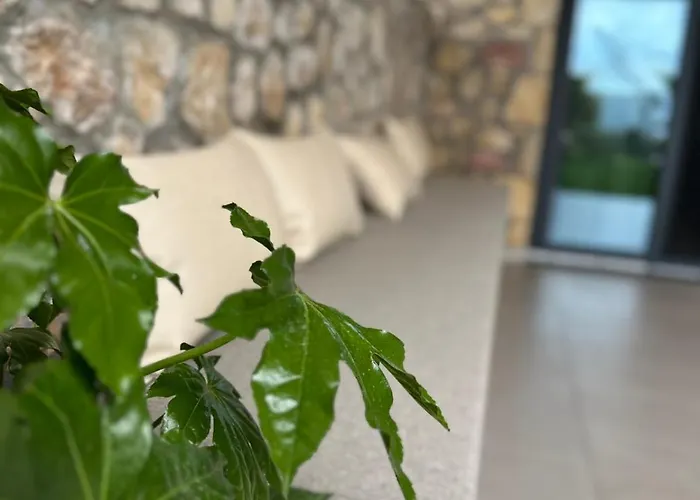 Stone Village Skala Maries * Skála Marión